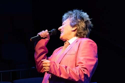 MAC23-Rod-Stewart-tribute-si-090823-213-edited-rm-min