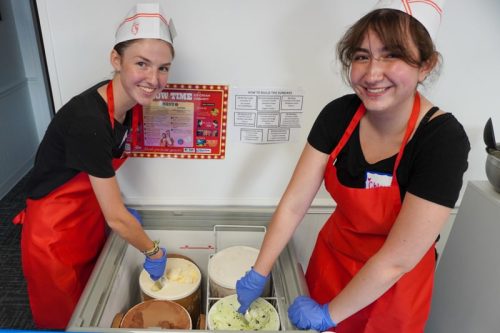 SHOW-TIME-Ice-Cream-Cabaret-si-072023-070-rm-min